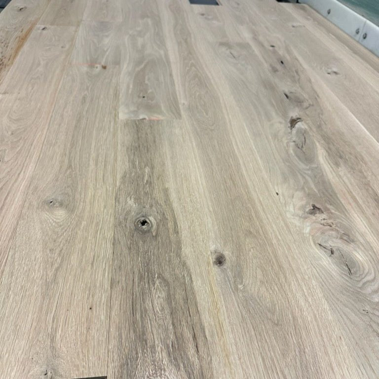 ***Special*** Unfinished Solid White Oak Plain Sawn Character 6" - Pro Hardwood