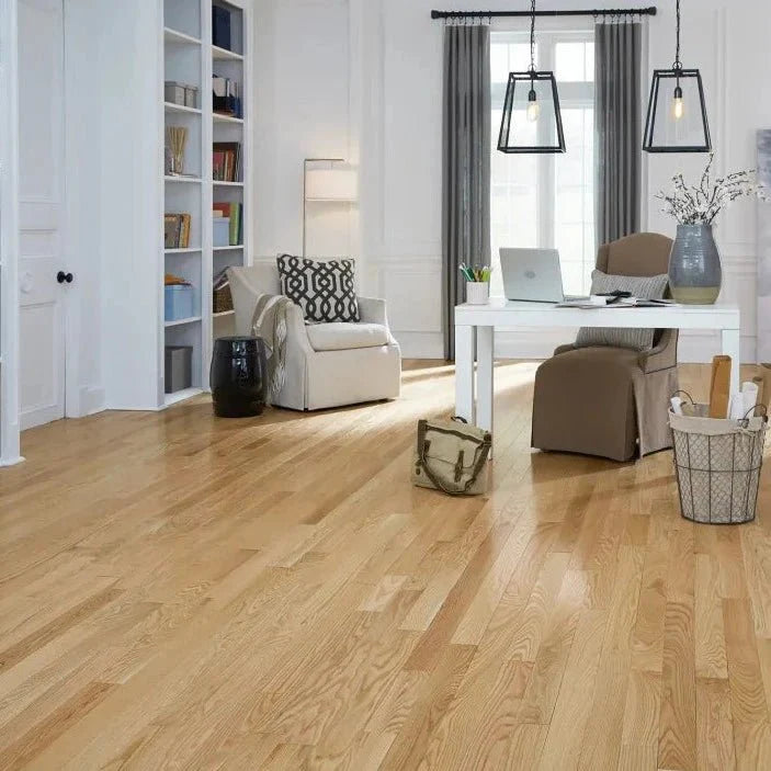 Unfinished engineered red oak plain sawn Select & Better flooring